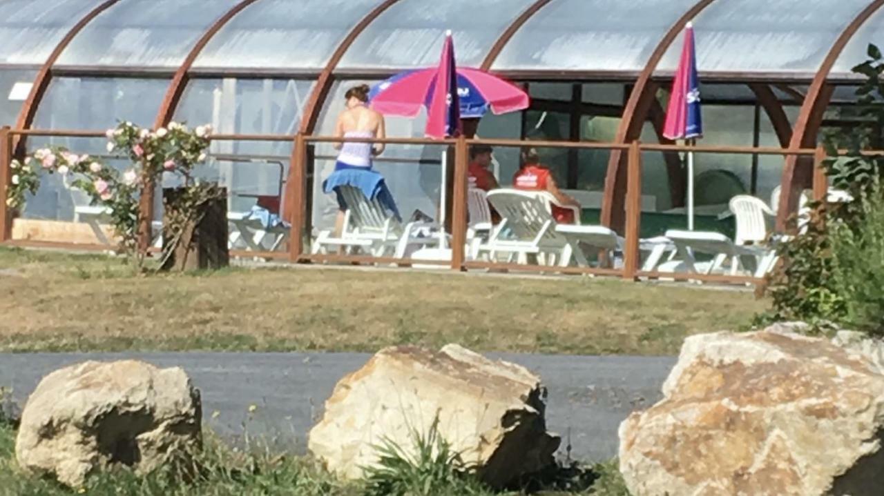 Domaine Hotel Litteau Buitenkant foto